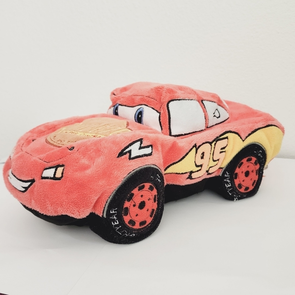 Lightning McQueen CARS #95 Disney/Pixar Rust-eze Plush Pillow 15"x 9"